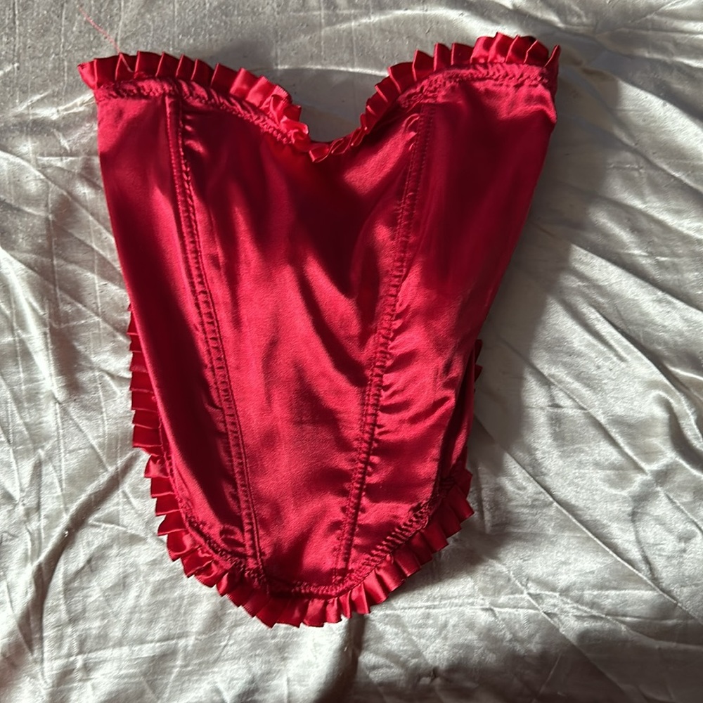 Red Corset - Picture 8 of 8